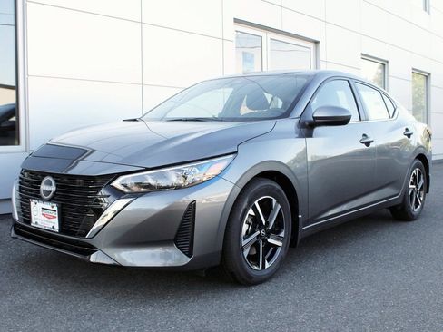New 2025 Nissan Sentra SV image 1