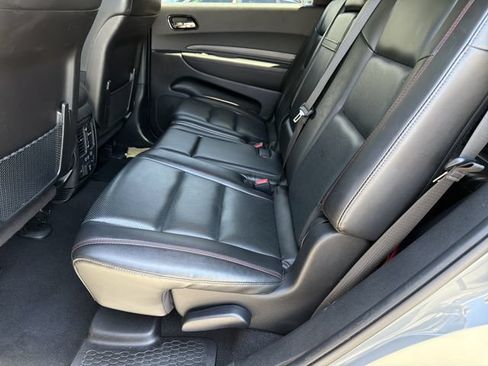 Used 2024 Dodge Durango GT RWD image 29