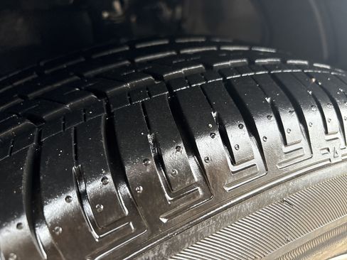 Used 2022 Lexus RX 350L Premium image 12