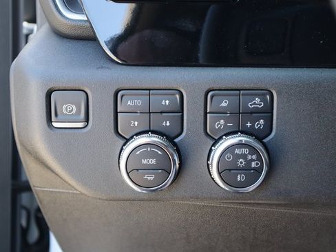 New 2025 GMC Sierra 2500 SLT w/ Texas SLT Premium Package image 25