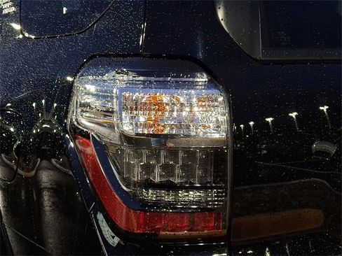 Certified 2024 Toyota 4Runner TRD Off-Road Premium image 15