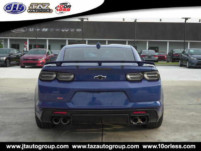 Used 2020 Chevrolet Camaro SS RWD image 8