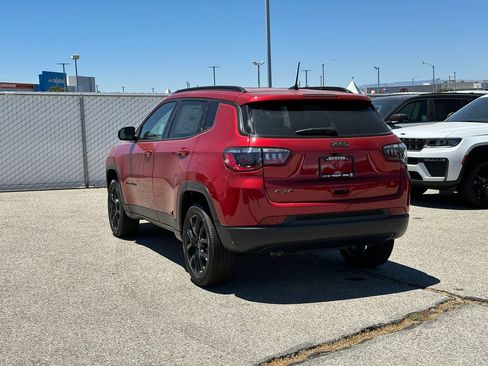 New 2026 Jeep Compass Latitude AWD/4WD image 4