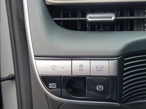 Certified 2024 Hyundai Ioniq 5 SEL RWD image 14