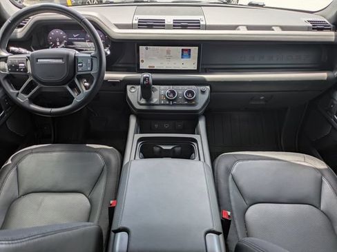 Used 2023 Land Rover Defender 110 X-Dynamic SE AWD/4WD image 15