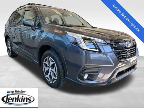 Certified 2024 Subaru Forester Premium image 1