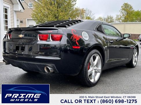 Used 2010 Chevrolet Camaro LT w/ RS Package RWD image 7