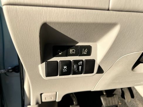 Used 2017 Toyota Prius V Five w/ Advanced Technology Package FWD image 14