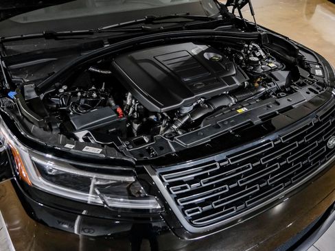 Used 2024 Land Rover Range Rover Velar Dynamic SE image 52