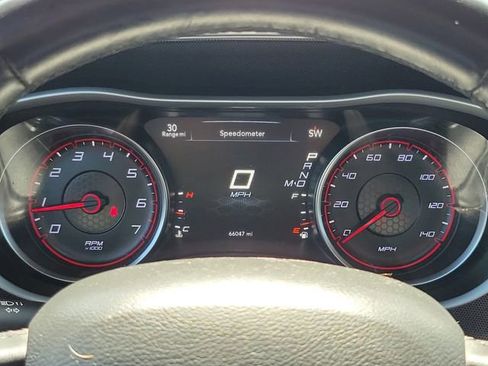 Used 2016 Dodge Charger SXT RWD image 23