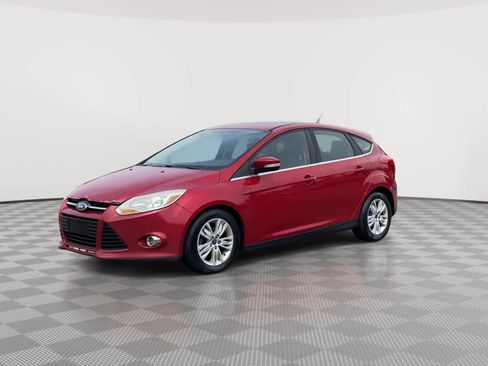 Used 2012 Ford Focus SEL FWD image 4
