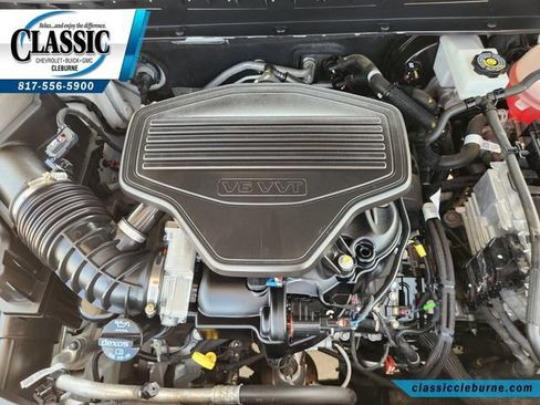 Used 2023 Chevrolet Blazer Premier w/ Enhanced Convenience Package FWD image 30