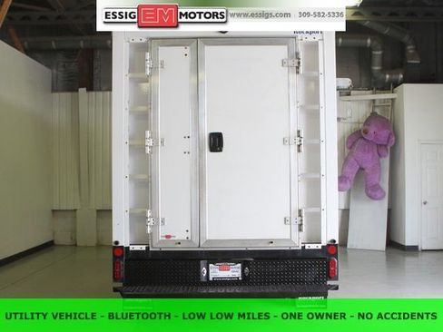 Used 2018 Chevrolet Express 3500 w/ Power Convenience Package image 35