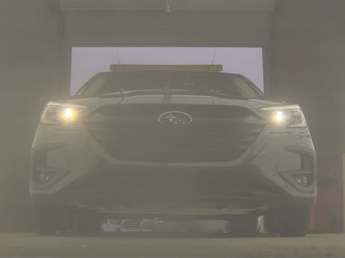 Used 2025 Subaru Legacy Premium image 3