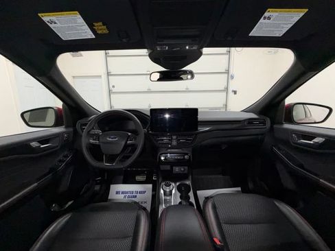 Used 2023 Ford Escape ST-Line Select w/ Tech Pack #2 AWD/4WD image 9