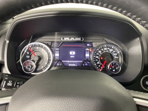 Used 2022 RAM 1500 Big Horn AWD/4WD image 23