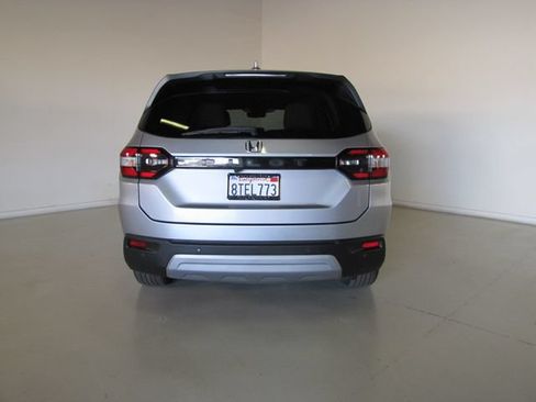 Certified 2024 Honda Pilot EX-L image 23