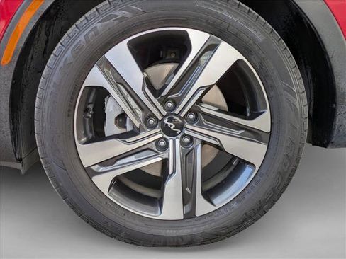 Used 2022 Kia Sorento SX Prestige w/ Panoramic Sunroof Package image 25