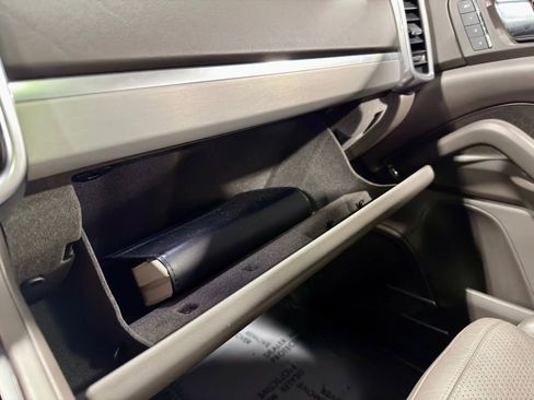 Used 2016 Porsche Cayenne GTS image 23