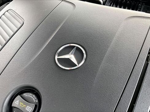New 2026 Mercedes-Benz GLC 300 image 19