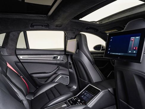 Certified 2023 Porsche Panamera Turbo S AWD/4WD image 17