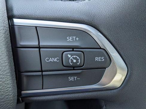 New 2026 Jeep Compass Latitude image 24