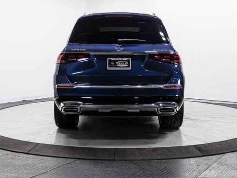 Used 2024 Mercedes-Benz Maybach GLS 600 4MATIC image 32