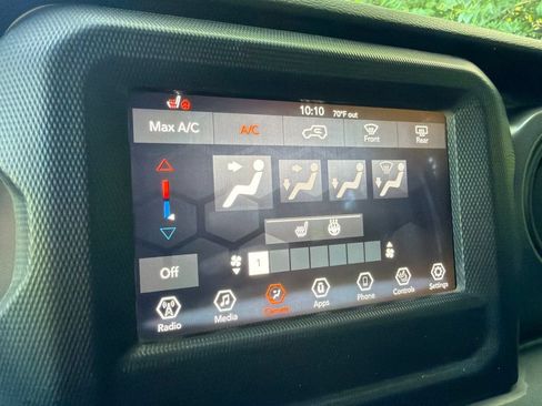 Used 2023 Jeep Wrangler Unlimited Sport AWD/4WD image 37