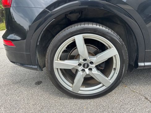 Used 2020 Audi SQ5 Prestige image 17