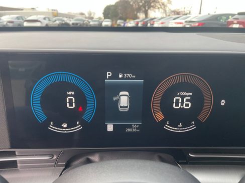 Used 2025 Hyundai Kona SEL image 40