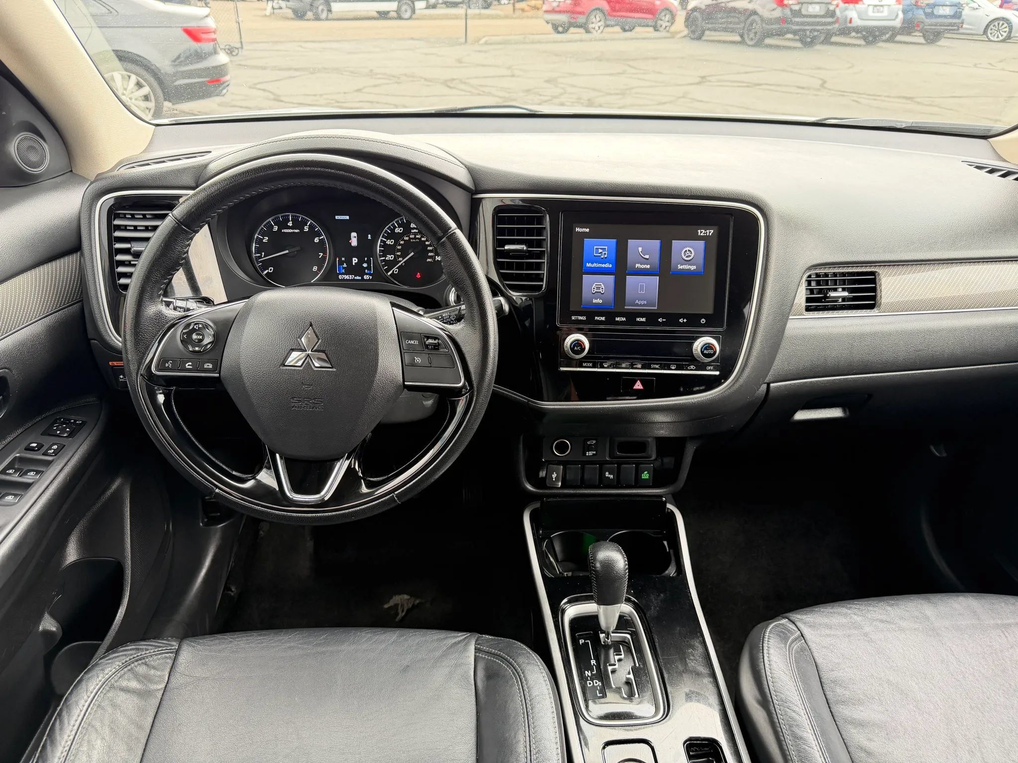 Used 2020 Mitsubishi Outlander SEL AWD/4WD image 23