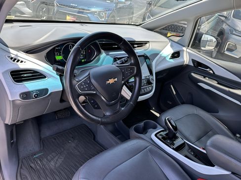 Used 2021 Chevrolet Bolt Premier w/ Infotainment Package FWD image 21