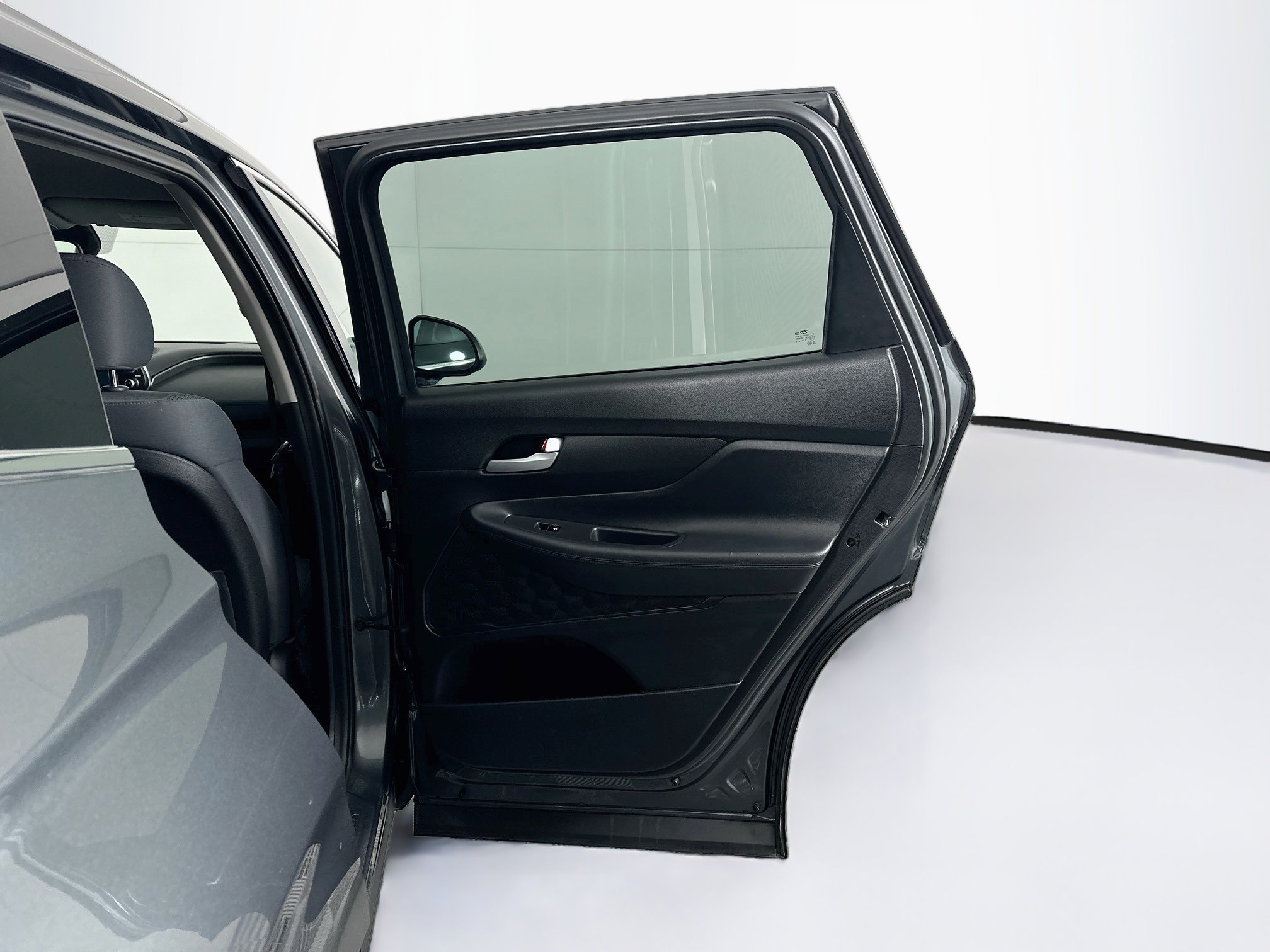 Used 2020 Hyundai Santa Fe SE w/ Cargo Package FWD image 29
