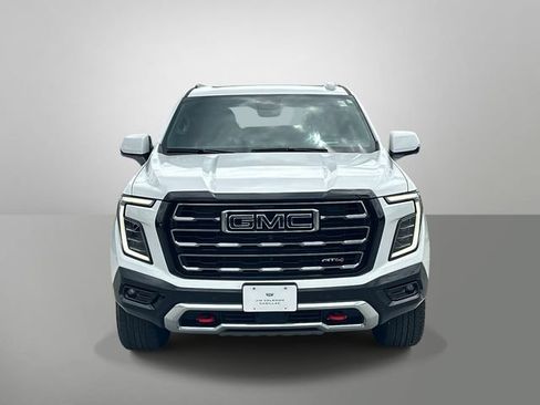 Used 2025 GMC Yukon XL AT4 w/ AT4 Premium Plus Package AWD/4WD image 24