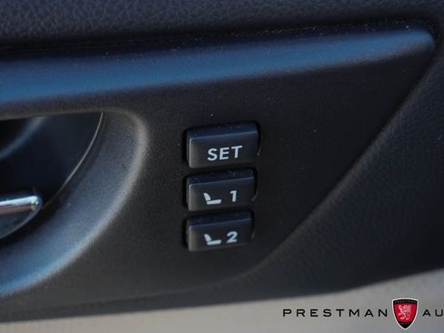 Used 2015 Subaru Outback 3.6R Limited image 27