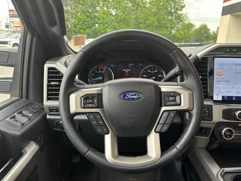 Used 2022 Ford F250 Lariat w/ Lariat Ultimate Package AWD/4WD image 28