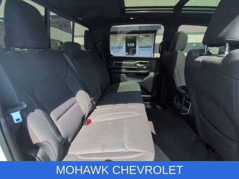 Used 2023 RAM 1500 Big Horn AWD/4WD image 28