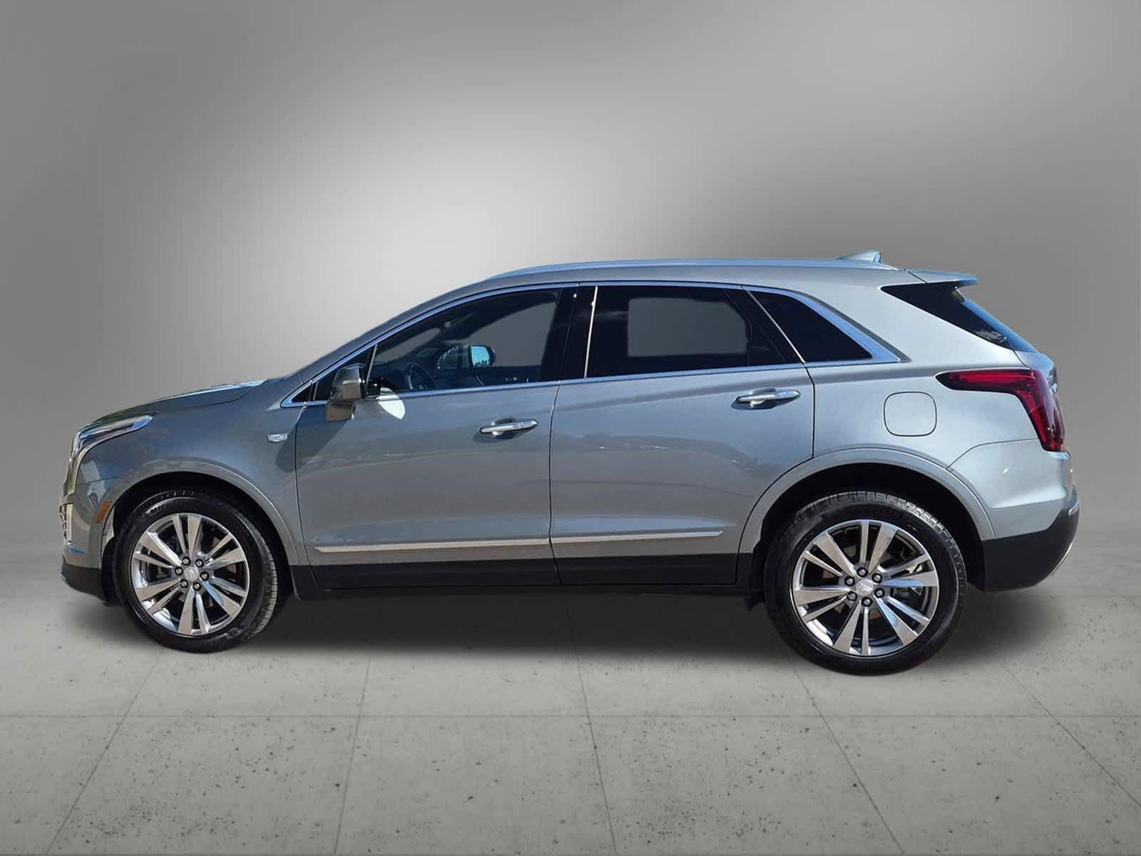 Used 2024 Cadillac XT5 Premium Luxury AWD/4WD image 3