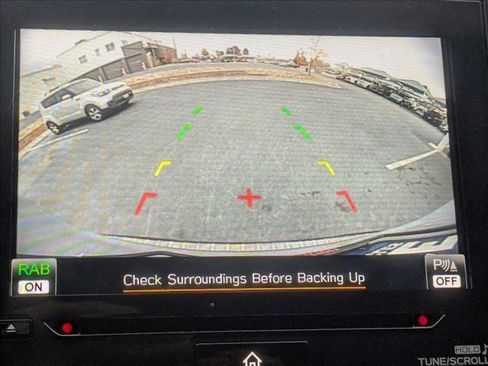 Used 2022 Subaru Ascent Onyx Edition image 13