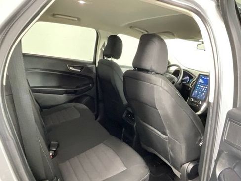 Used 2023 Ford Edge SE w/ Black Appearance Package AWD/4WD image 14