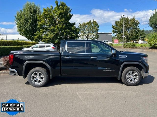 Used 2023 GMC Sierra 1500 SLT w/ X31 Off-Road Package AWD/4WD image 8