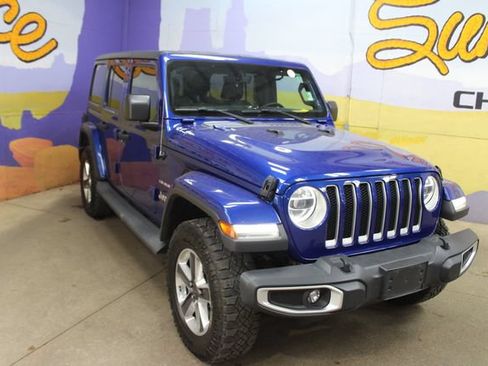 Used 2019 Jeep Wrangler Unlimited Sahara w/ Uconnect 4C Nav & Sound Group AWD/4WD image 2