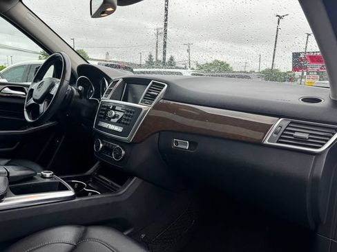 Used 2013 Mercedes-Benz ML 350 4MATIC image 19
