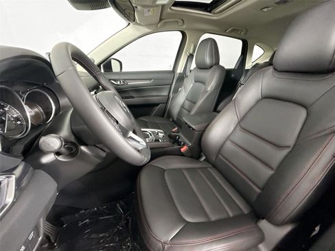 New 2025 MAZDA CX-5 Carbon Edition image 16