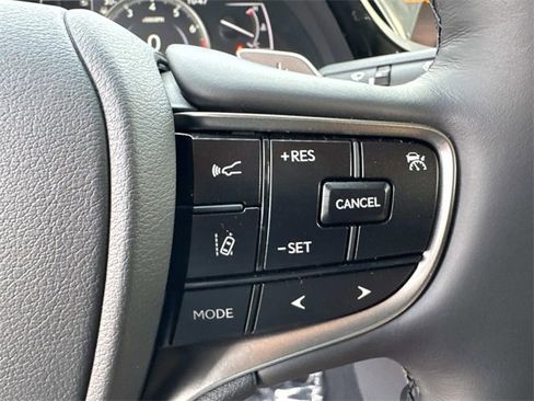 New 2025 Lexus ES 350 Ultra Luxury image 29