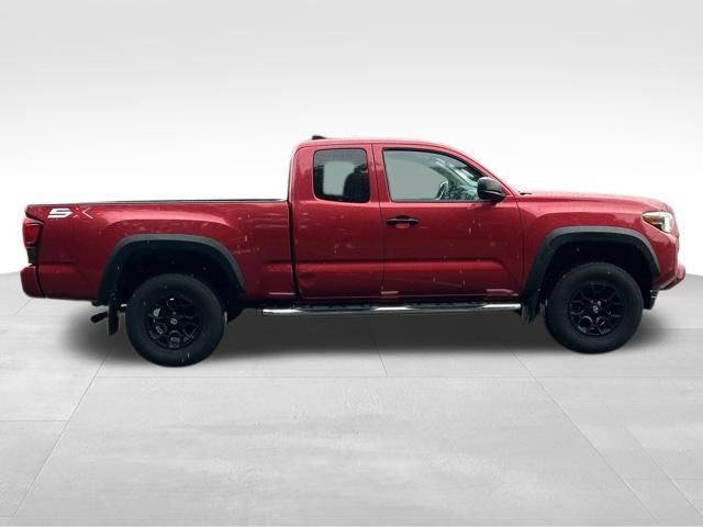 Used 2020 Toyota Tacoma SR w/ SX Package AWD/4WD image 6