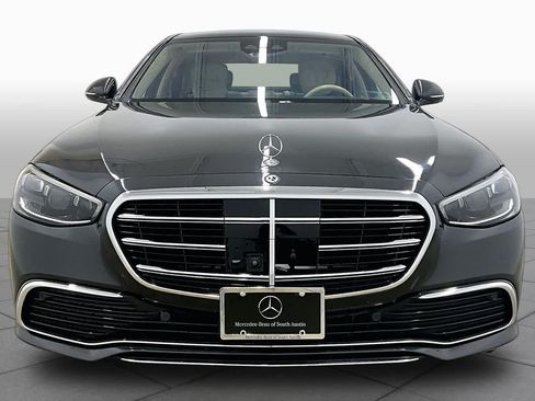 Used 2022 Mercedes-Benz S 500 4MATIC image 4