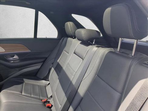 Used 2025 Mercedes-Benz GLE 350 4MATIC image 21