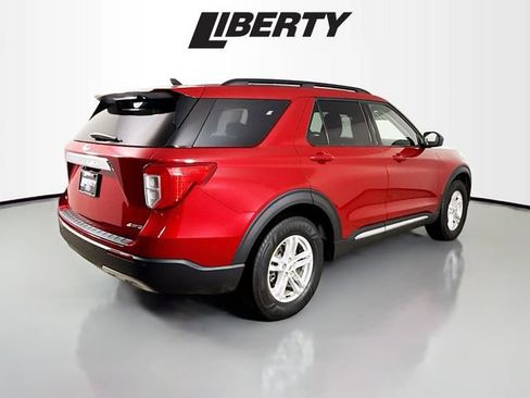 Certified 2022 Ford Explorer XLT w/ Equipment Group 202A image 7