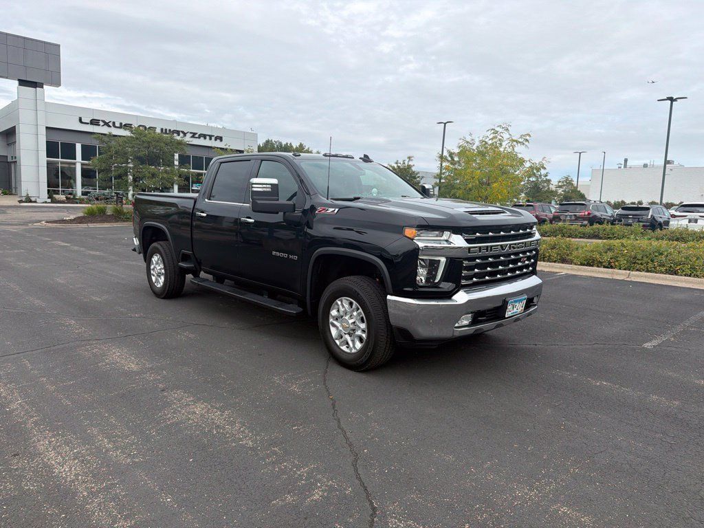 Used 2021 Chevrolet Silverado 2500 LTZ w/ Z71 Off-Road Package AWD/4WD image 9